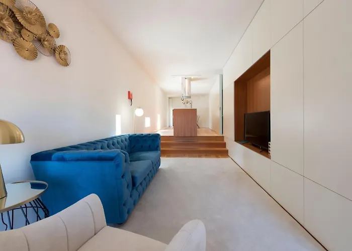 Riverviews | Monte Dos Judeus Apartment *